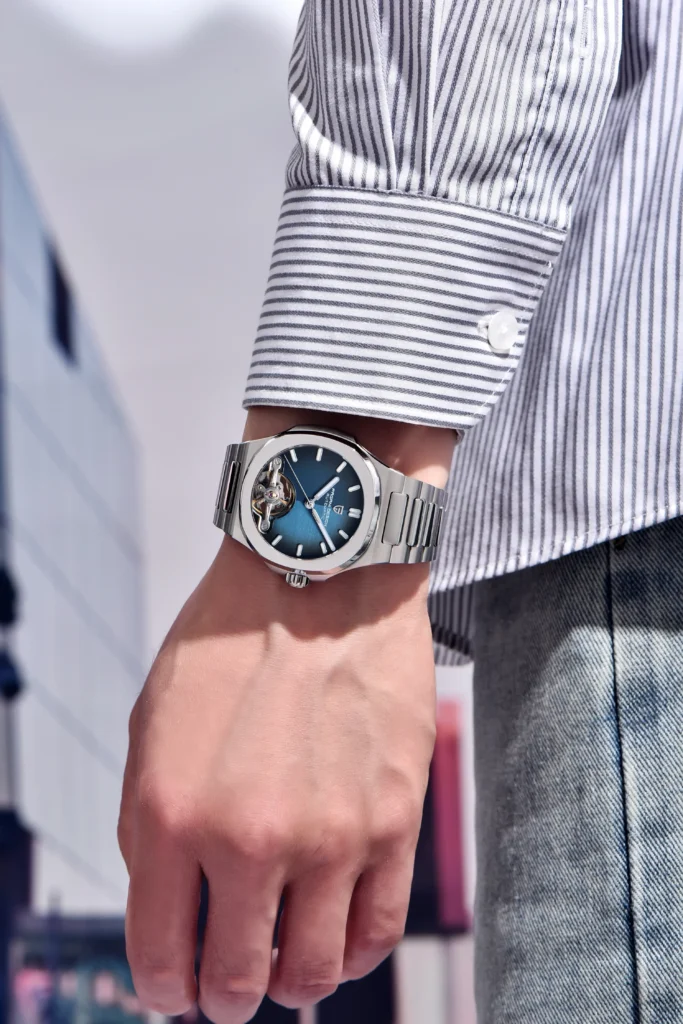 100M water resistant Pagani Design sports luxury watch