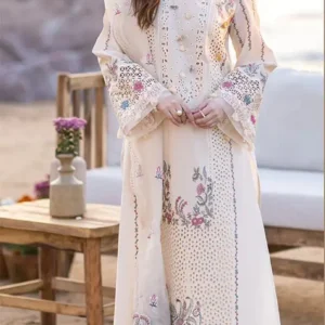 Qalamkar Selin Luxury Lawn Embroidered Chicken Kari Suit worn by model