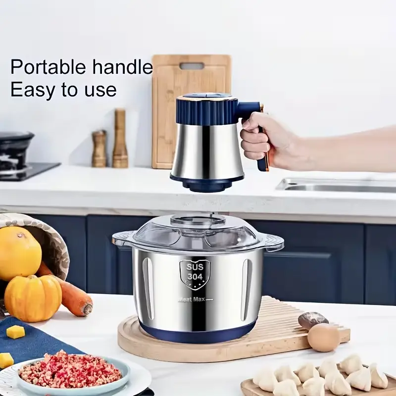 Ergonomic portable handle on the BELITA AMY food processor for easy kitchen mobility.
