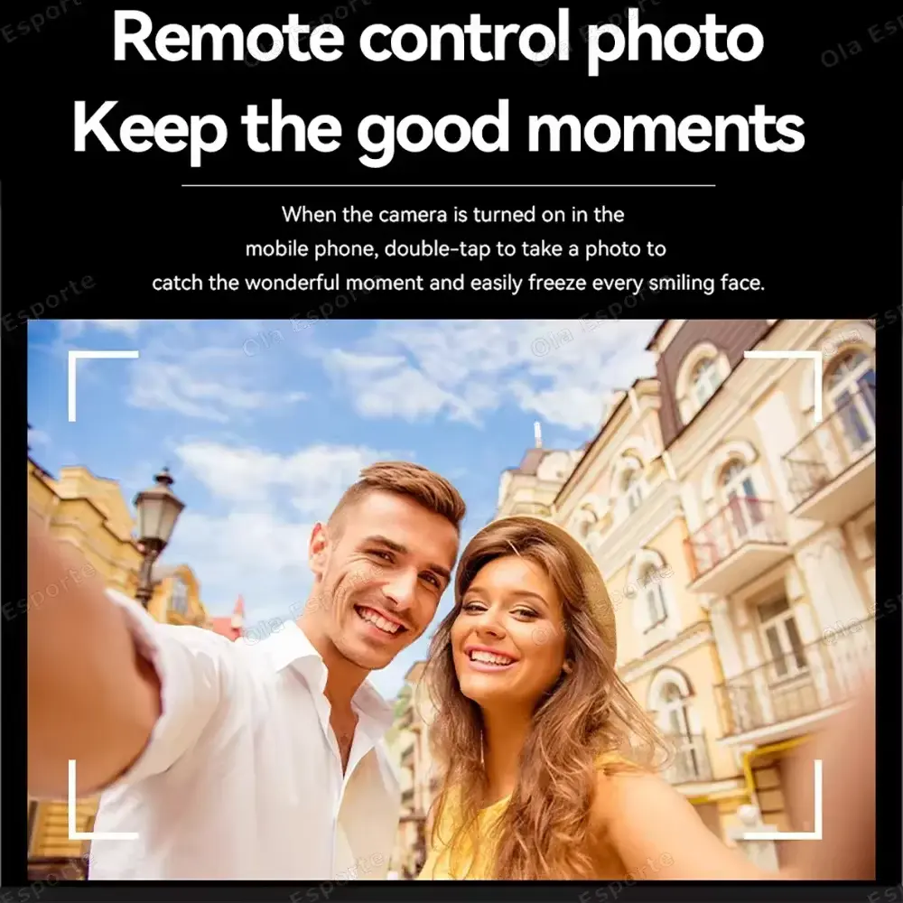 A happy couple taking a selfie using the remote control photo feature of Lenovo smart glasses.